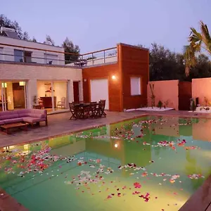 villa-nahellan.marrakeshhotelsmorocco.com/